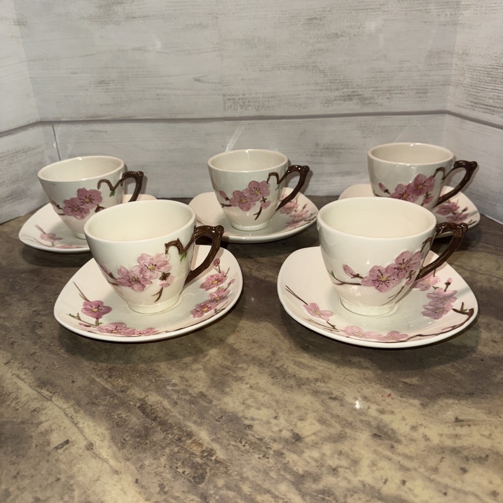 Vintage Metlox  Poppytrail Peach Blossom 5 Coffee Cups And 5 Saucers‎